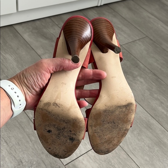 GUESS Coral Strappy Heeled Sandals, Size 8.5 - Picture 10 of 11